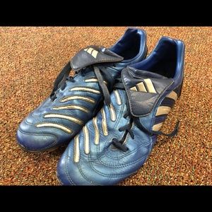 Men’s Adidas Traxion Cleats Size 10 Blue/Silver